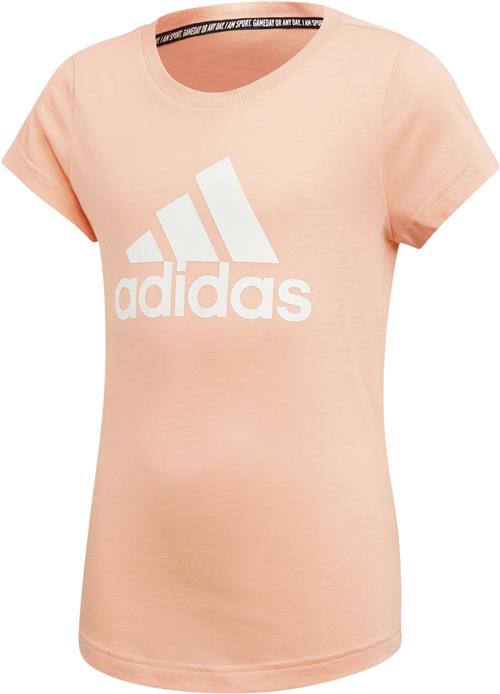 adidas Must Haves Badge Of Sport Tee 110 - T-shirts hos Magasin