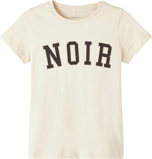 Se Name It Nkfnadisa SS TOP BOX Str 122/128 Piger - Buttercream/black Kortærmede T-shirts hos Magasin ved Magasin