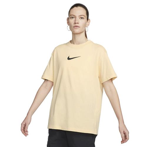 Se Nike Sportswear Tshirt S - Trænings T-shirts hos Magasin ved Magasin