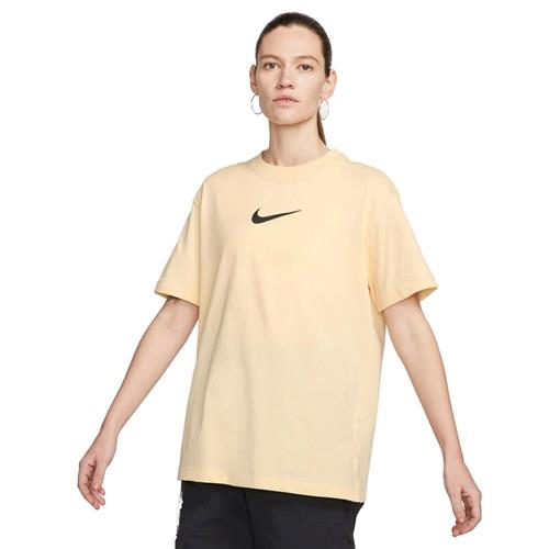 Se Nike Sportswear Tshirt M - Trænings T-shirts hos Magasin ved Magasin