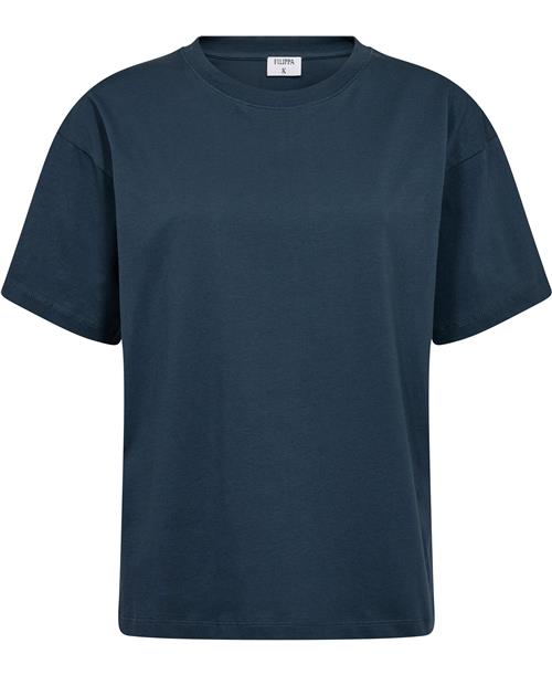 Se Filippa K Loose Fit Tee Kvinde Dawn Blue Kortærmede T-shirts Str S - hos Magasin ved Magasin