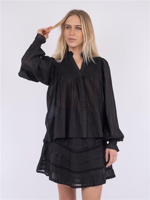 Se Neo Noir Jill S Voile Blouse Kvinde Black Langærmede Bluser Str 40 - hos Magasin ved Magasin