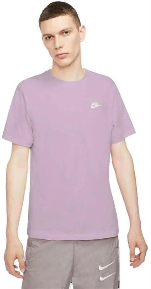 Se Nike Sportswear Club T Shirt L - T-shirts Bomuld hos Magasin ved Magasin