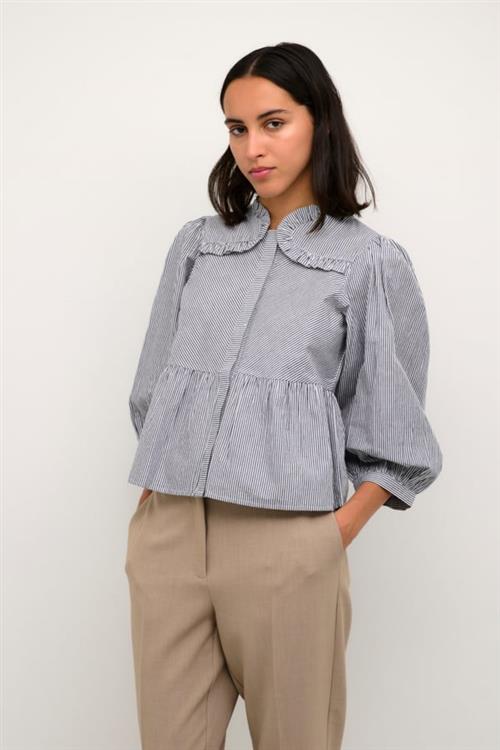 Se Karen by Simonsen Nettekb Blouse Kvinde Meteorite Kortærmede Bluser Str 42 - hos Magasin ved Magasin