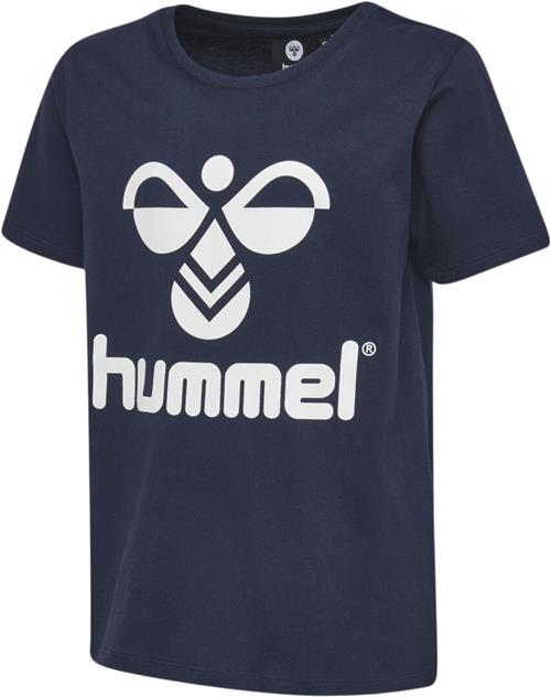 Se Hummel Hmltres Tshirt S/S Str 2 år / 92 cm - Blå Kortærmede T-shirts hos Magasin ved Magasin