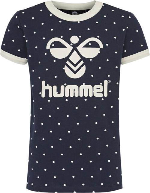 Hummel Tilda Tshirt 122 - T-shirts hos Magasin