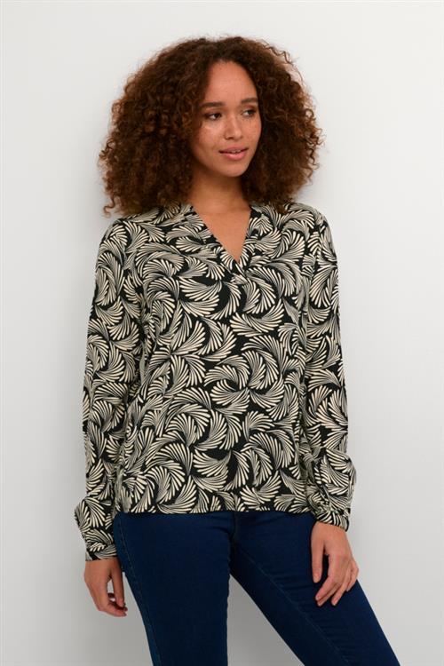 Se Kaffe Kamarta Shirt Kvinde Black Deep/antique White Print Langærmede Skjorter Str 40 - hos Magasin ved Magasin