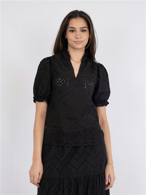 Neo Noir Odesa Embroidery Blouse Kvinde Black Kortærmede Bluser Str 44 - hos Magasin