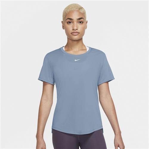 Se Nike Dri Fit One Traenings T Shirt S - Trænings T-shirts hos Magasin ved Magasin