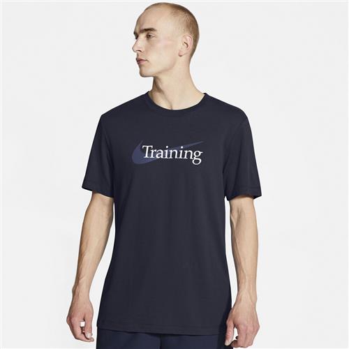 Nike Dri Fit Swoosh Traenings T Shirt S - T-shirts hos Magasin