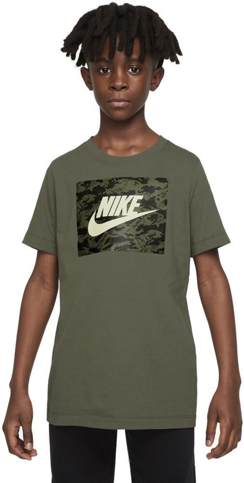 Nike Sportswear T Shirt 158-170 / XL - T-shirts hos Magasin