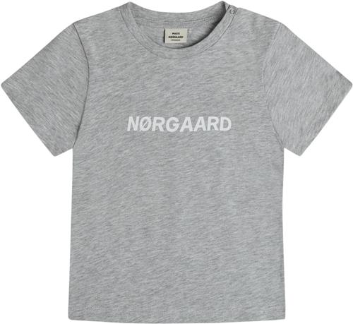 Se Mads Nørgaard - Copenhagen Single Favorite Taurus Str 56 - Grå Kortærmede T-shirts Bomuld hos Magasin ved Magasin