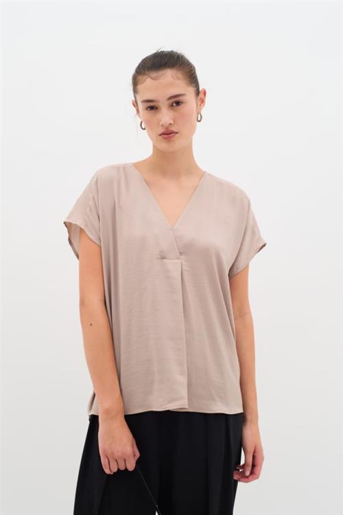 Se InWear Rindaiw Top Kvinde Clay Kortærmede Bluser Loose Fit Str 40 - hos Magasin ved Magasin