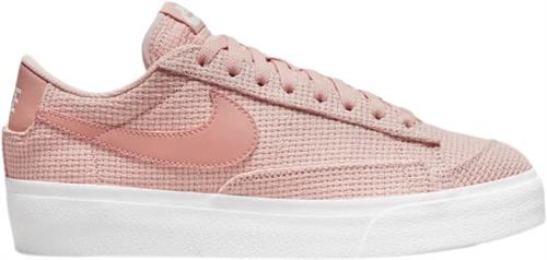 Se Nike Blazer Low Platform Sneakers Kvinde Pink Sneakers Str 42 - hos Magasin ved Magasin