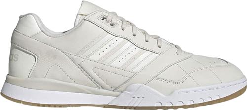 adidas A.R. Trainer sko Mand Hvid Sneakers Str 41 1/3 - Læder hos Magasin