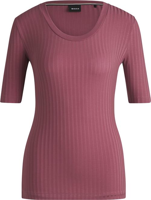 Se BOSS Effilie Kvinde Light/pastel Red Kortærmede T-shirts Str M - hos Magasin ved Magasin