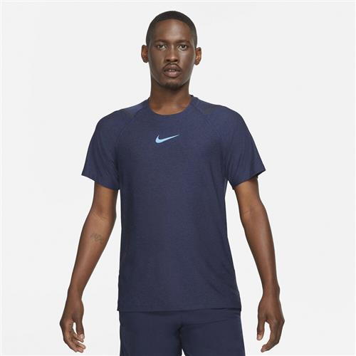 Se Nike Pro T Shirt XXL - T-shirts hos Magasin ved Magasin