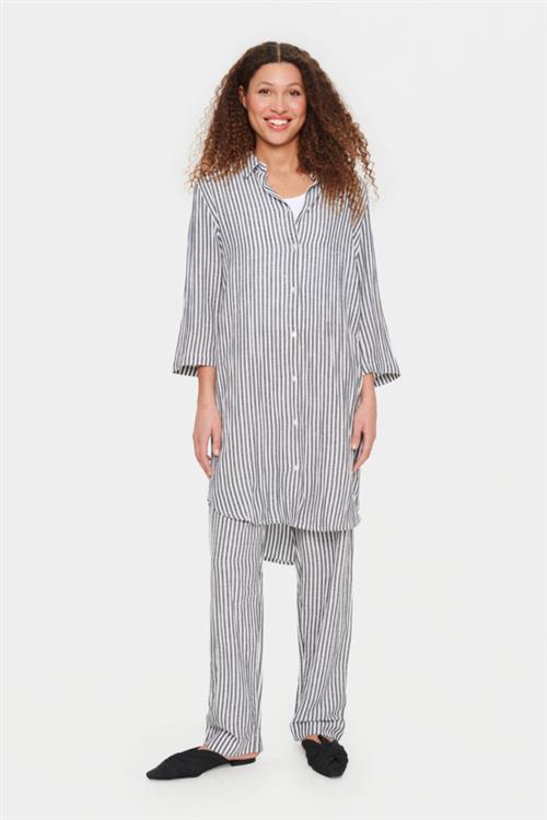 Se Saint Tropez Ulinasz Shirt Kvinde Night Sky Stripe Hørskjorter Loose Fit Str S - hos Magasin ved Magasin