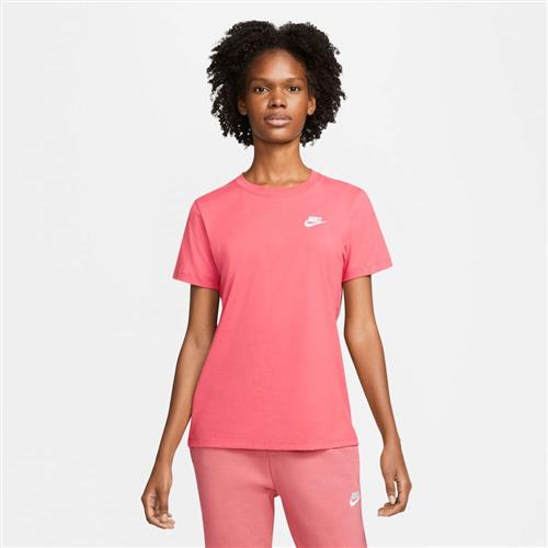 Nike Sportswear Club T Shirt L - Trænings T-shirts hos Magasin