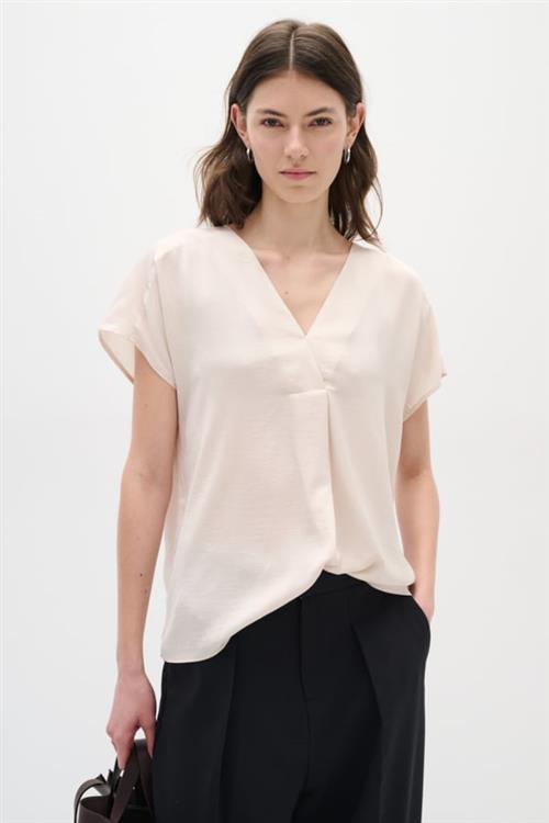 Se InWear Rindaiw Top Kvinde French Nougat Kortærmede Bluser Loose Fit Str 40 - hos Magasin ved Magasin