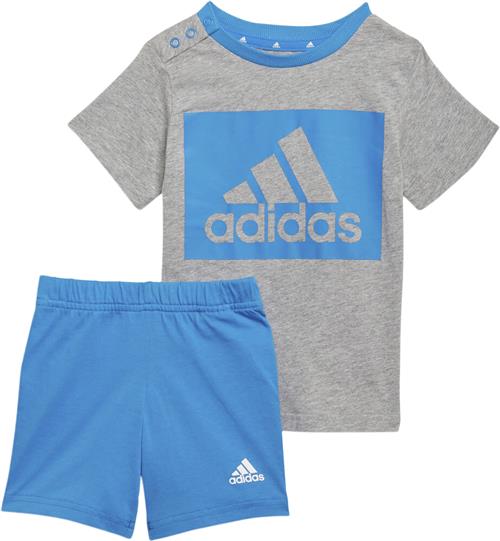 adidas Essentials sæt, Shorts + Tshirt 80 - Træningssæt hos Magasin