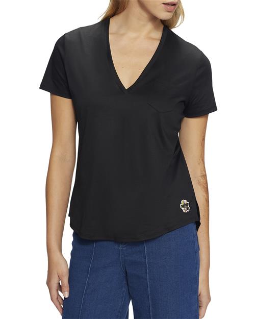 Se Ted Baker Lovage Easy fit v Neck Tshirt Kvinde Black Kortærmede T-shirts Str L /4 - hos Magasin ved Magasin