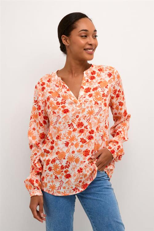 Se Kaffe Kaida BBB Blouse Kvinde Red And Orange Flower Print Langærmede Bluser Regular Fit Str 38 - hos Magasin ved Magasin