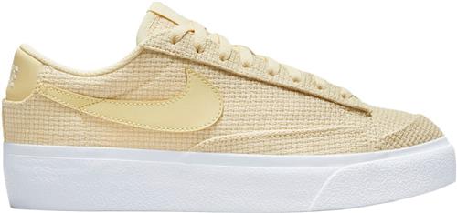 Nike Blazer Low Platform Sneakers Kvinde Gul Sneakers Str 41 - hos Magasin