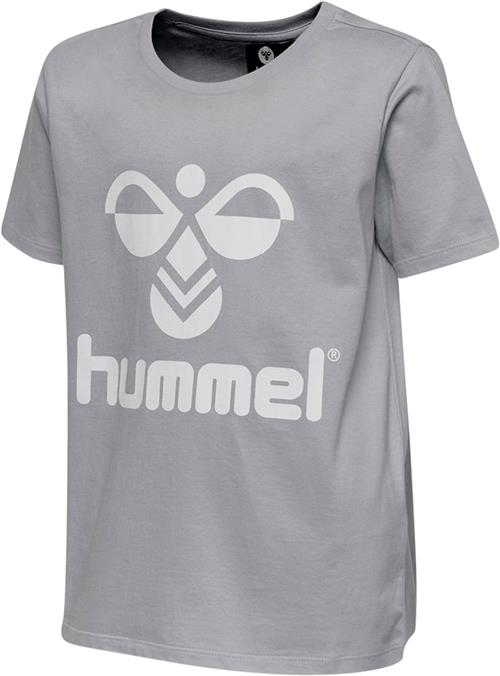 Hummel Tres Tshirt Str 9 år / 134 cm - Grå Kortærmede T-shirts hos Magasin