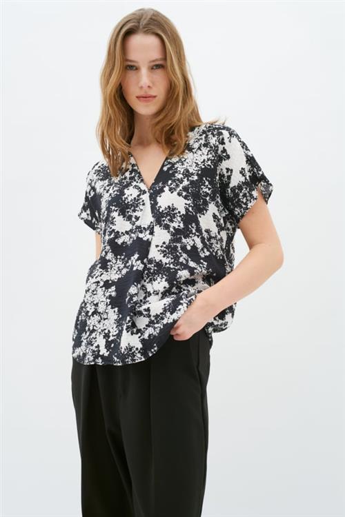 InWear Haziniiw Rinda Top Kvinde Graphic Syrenga Kortærmede Bluser Loose Fit Str 40 - hos Magasin