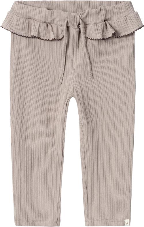 Lil' Atelier Nmfnara Pant LIL Str 122 - Etherea Bukser hos Magasin