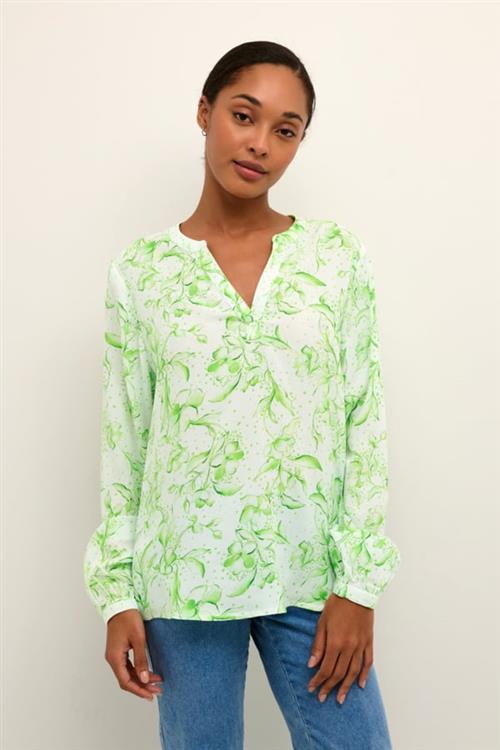 Se Kaffe Kaida BBB Blouse Kvinde Green Flower Print Langærmede Bluser Regular Fit Str 46 - hos Magasin ved Magasin