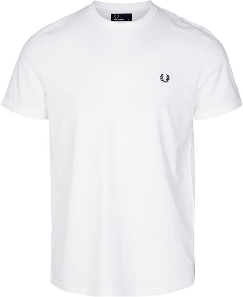 Se Fred Perry Ringer Tshirt Mand Hvid Kortærmede T-shirts Str S - Bomuld hos Magasin ved Magasin