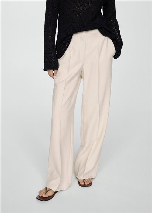 Se MANGO Wideleg Pleated Trousers Kvinde Light Beige Bukser Med Brede Ben Str 42 - hos Magasin ved Magasin