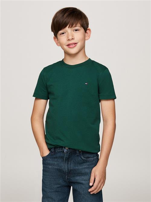 Se Tommy Hilfiger Essential Cotton REG TEE S/S Kvinde Ornamental Green Toppe Str 6 - hos Magasin ved Magasin