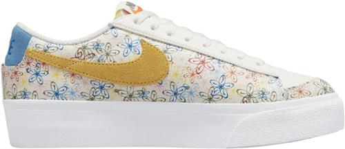 Nike Blazer low Platform Kvinde Sail/university Blue-vivid Sul Sneakers Str 42 - Læder hos Magasin