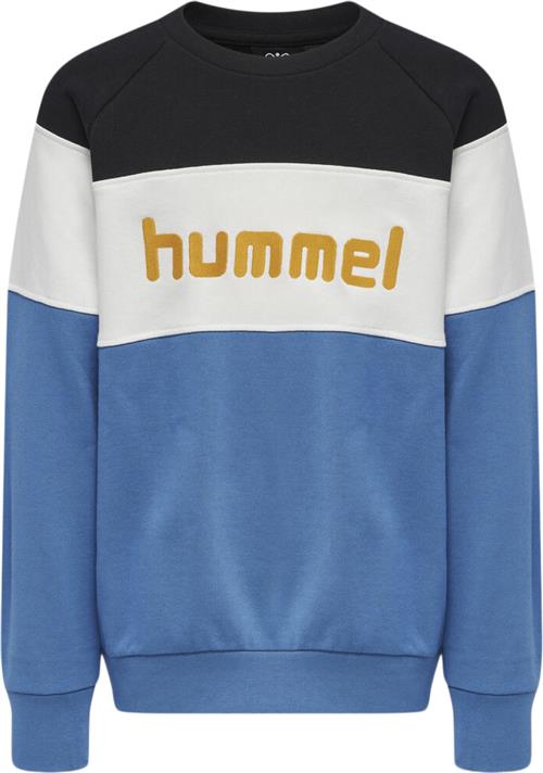 Se Hummel Claes Sweatshirt 116 - Sweatshirts & Hættetrøjer hos Magasin ved Magasin