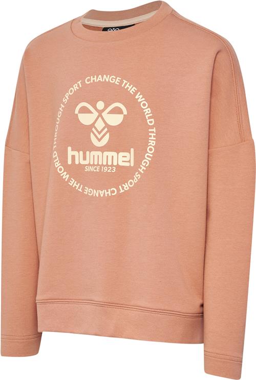 Se Hummel Hmlsulva Boxy Sweatshirt Str 4 år / 104 cm - Cork Sweatshirts hos Magasin ved Magasin