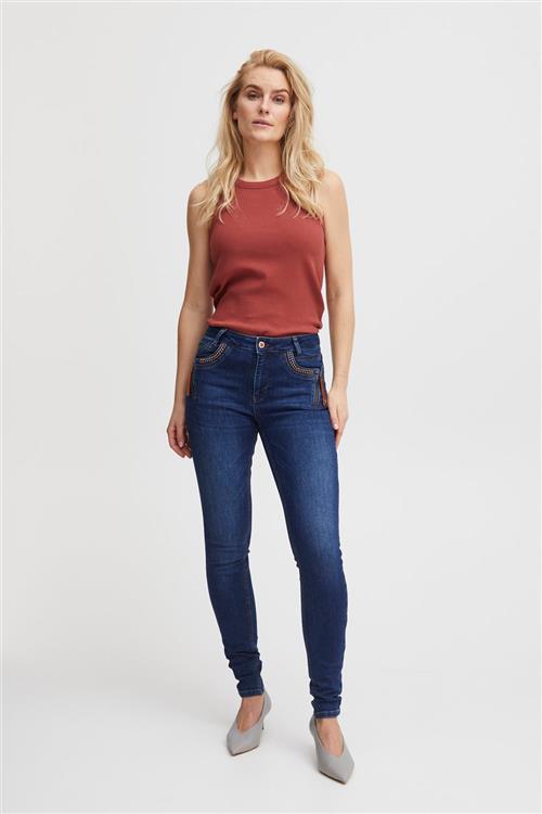 PULZ Jeans Pzcarmen HW Jeans W. Studs Skinny L Kvinde Dark Blue Denim Skinny Jeans Str 26/32 - Denim hos Magasin