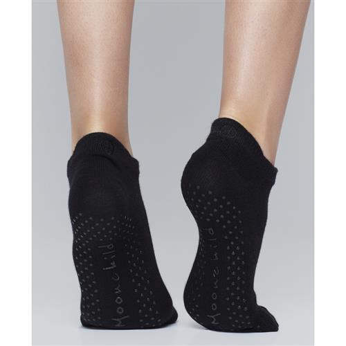 Se Moonchild Yoga Wear Moonchild Grip Socks low Rise Ankelstrømper Str M (39-41) - hos Magasin ved Magasin