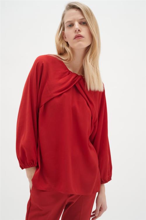 InWear Litoiw Blouse Kvinde True Red Langærmede Bluser Regular Fit Str 40 - hos Magasin