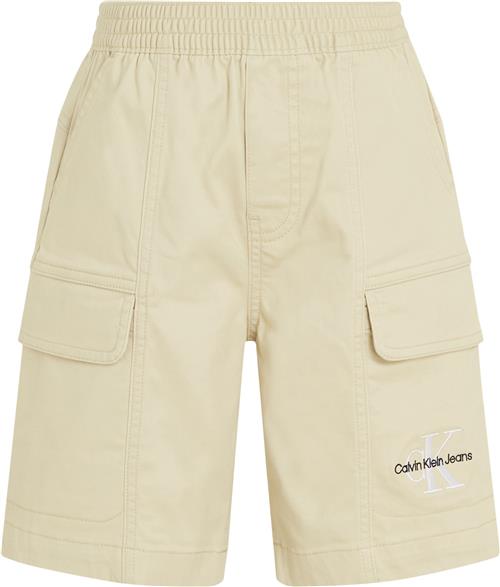 Calvin Klein Sateen Cargo Shorts Str 12 år - Lfu Shorts & Bloomers hos Magasin