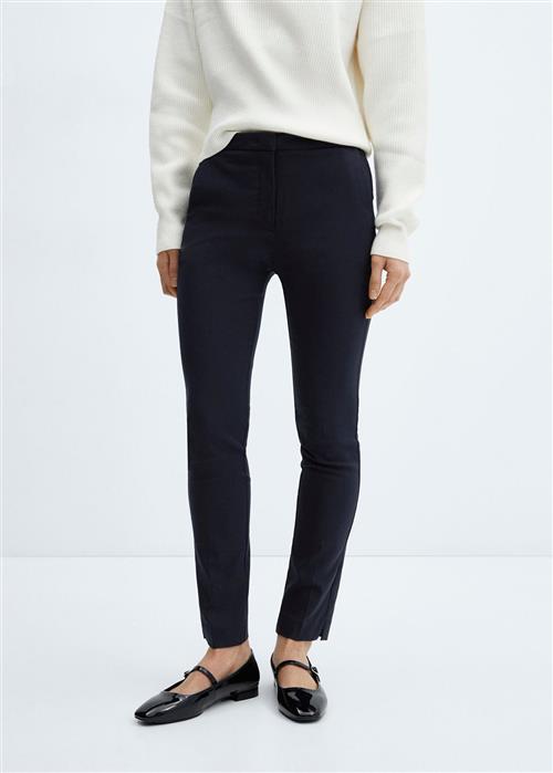 MANGO Crop Skinny Trousers Kvinde Navy Bukser Med Smalle Ben Skinny Fit Str 40 - hos Magasin