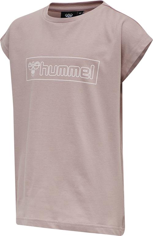 Hummel Hmlboxline Tshirt S/S Str 9 år / 134 cm - Rosa Kortærmede T-shirts hos Magasin