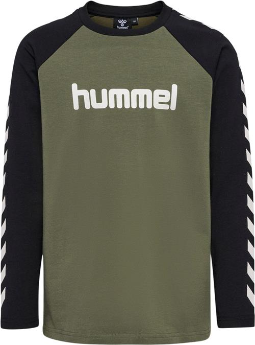 Se Hummel Boys Trøje 152 - T-shirts hos Magasin ved Magasin