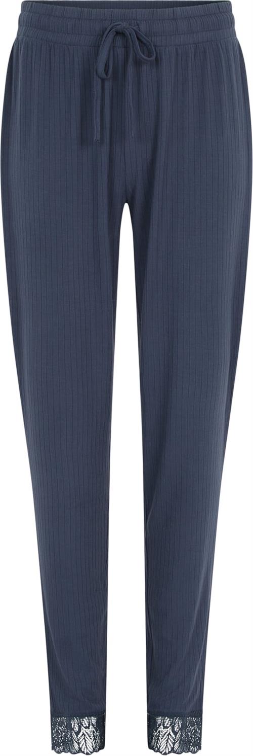 Femilet Laurel Trousers Natbukser Str 44 - hos Magasin