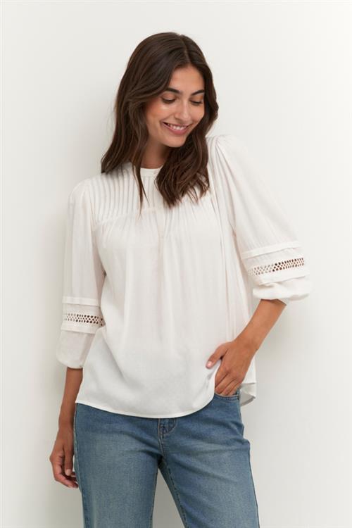 Culture Cudania Blouse Kvinde Spring Gardenia Kortærmede Bluser Str L - hos Magasin