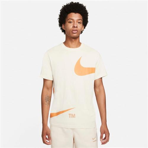 Nike Sportswear T Shirt L - T-shirts hos Magasin