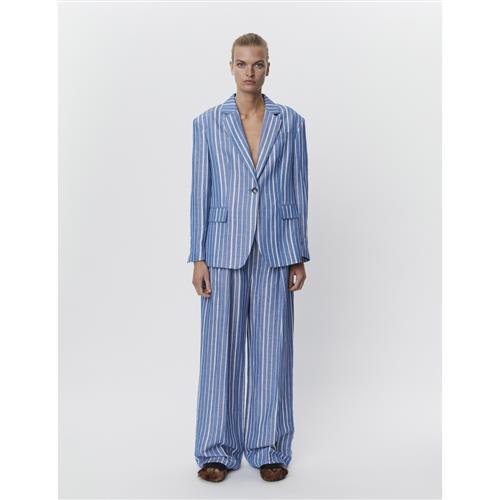 DAY Birger et Mikkelsen Allen Linen Stripe Kvinde Surf The Web Blazere Str 36 - hos Magasin