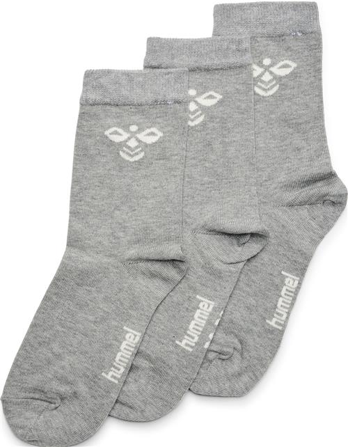 Se Hummel Sutton 3pack Sock Str 24-27 - Grå Strømper hos Magasin ved Magasin